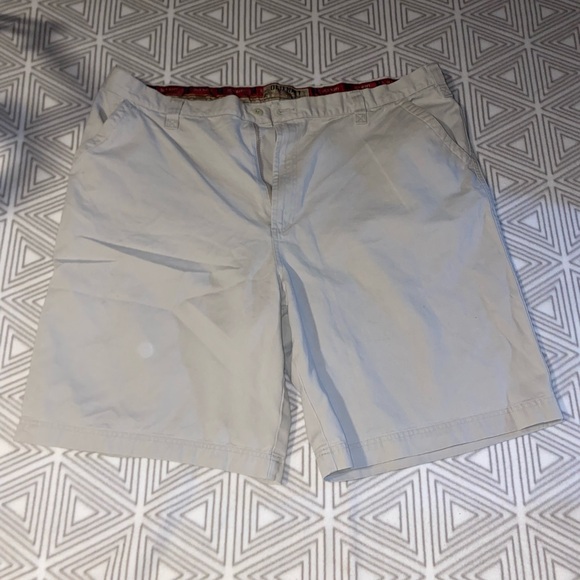Old Navy Tan Flat Front Chino Shorts - Picture 1 of 8